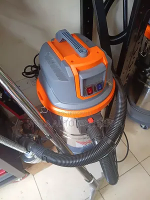 Dual Functional Spray Water/Detergent Vacuum Machine Sunshine