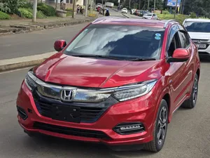 Honda Vezel 1.5 Hybrid 2WD 2019 Red