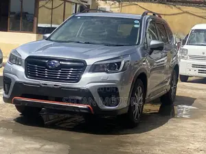 Subaru Forester 2019 Silver