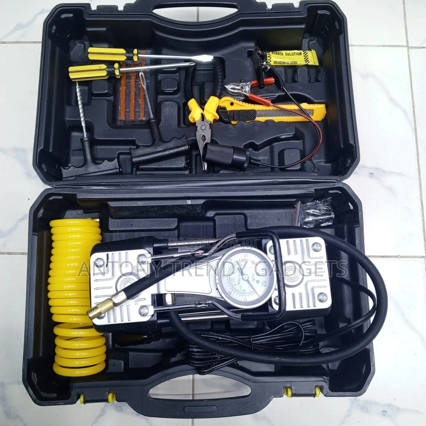 Portable Double Cylinder Car Tire Air Compressor Repair Kit