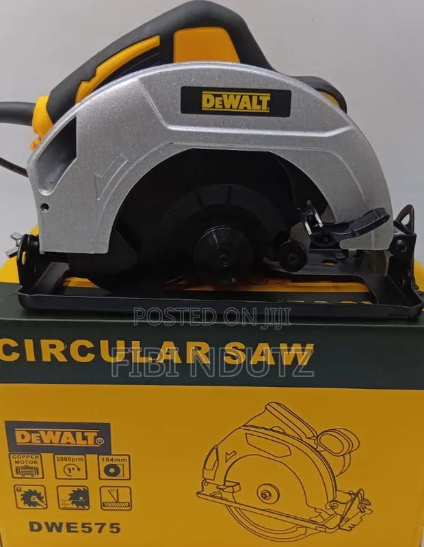 Heavy Duty Dewalt Circular Saw Machine It's 7inches