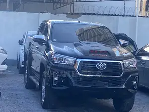 Toyota Hilux 2019 Black