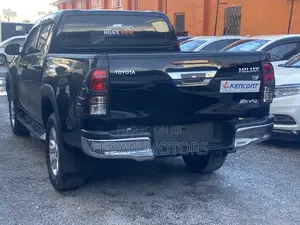 Toyota Hilux 2019 Black