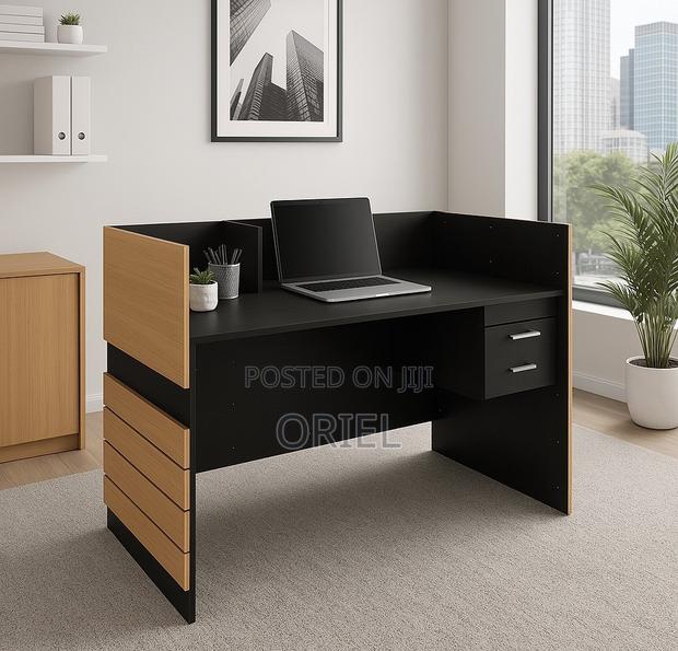 Office Desk : One-Way Executive Office Reception Desk - thumbnail 10