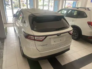 Toyota Harrier 2019 Pearl