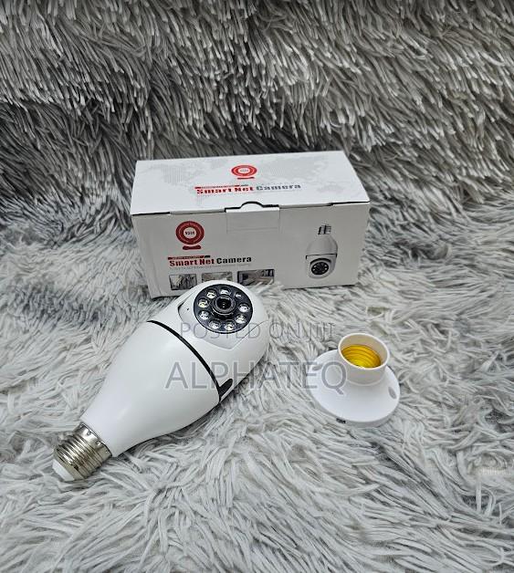 Bulb CCTV Wifi Camera Motion Sensor Two Way Audio Security Camera - main view
