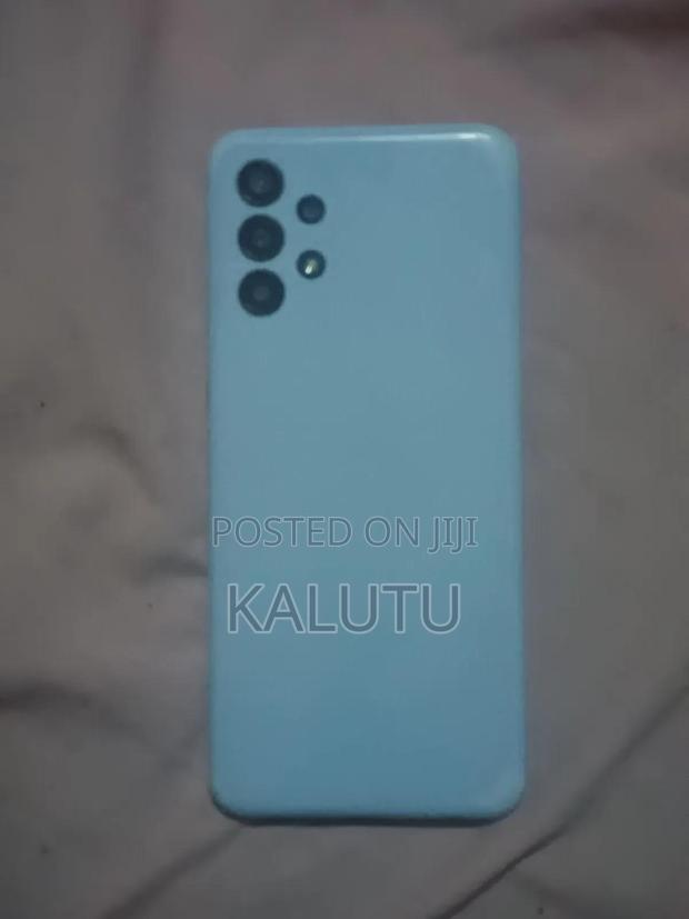 Samsung Galaxy A13 (SM-A137) 64 GB Blue