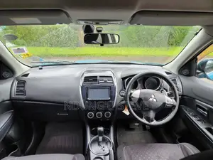 Mitsubishi RVR 2010 Blue