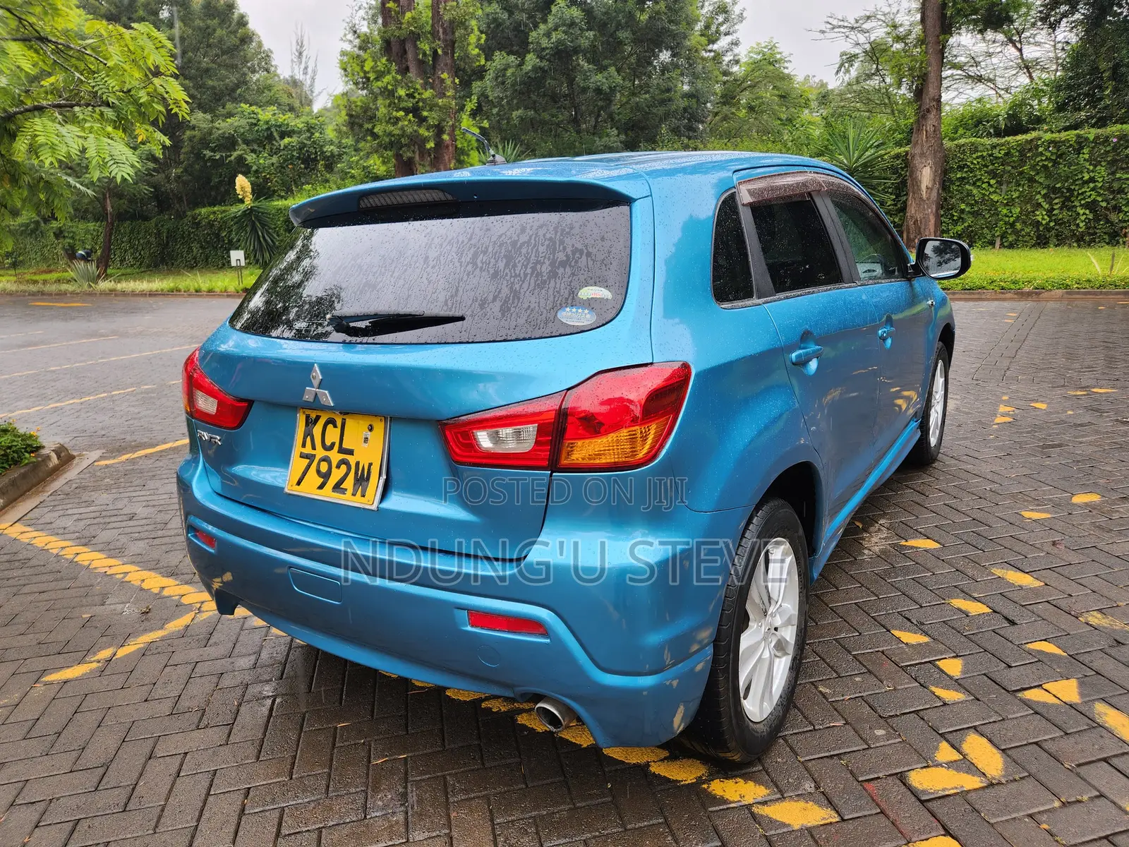 Mitsubishi RVR 2010 Blue