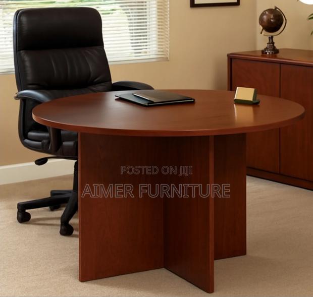 Round Boardroom Table
