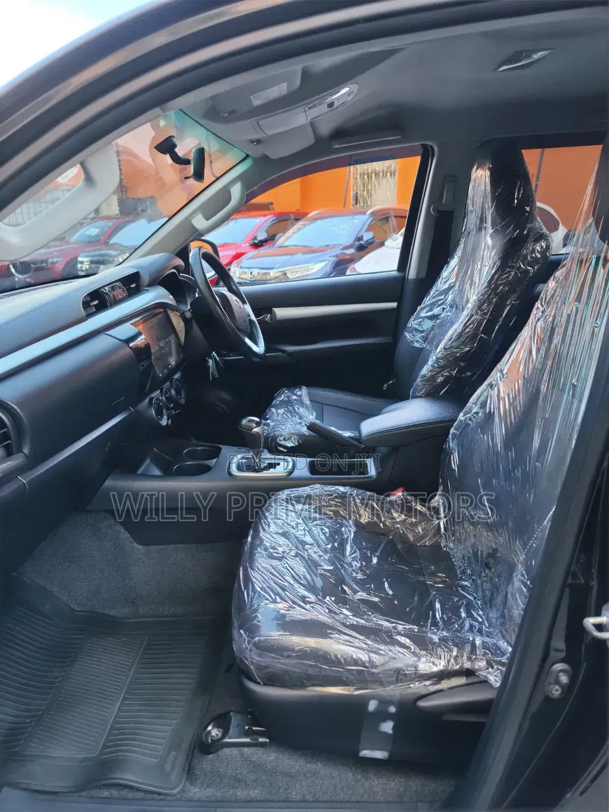 Toyota Hilux Revo Double Cab Deisel 2.4 RWD 2020 Black