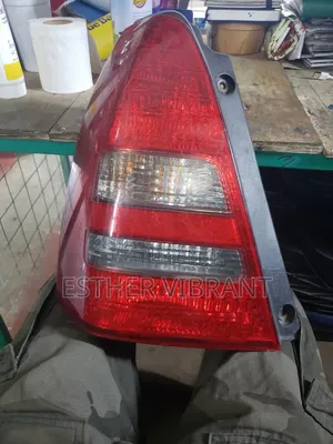 Subaru Forester Sg5 Rear Light
