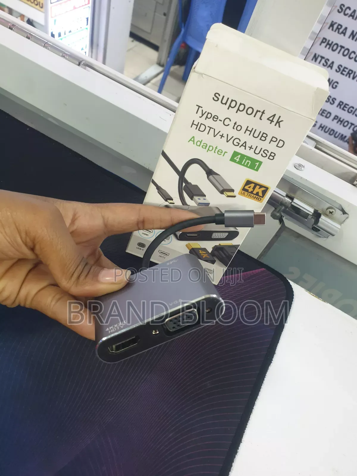 Type-C to Hub Pd Hdmi/Vga/Usb Adapter