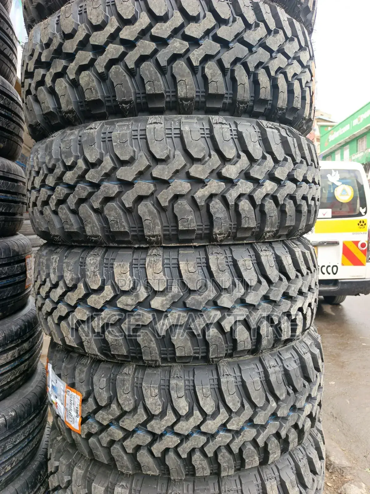245/75r16 M/T Boto