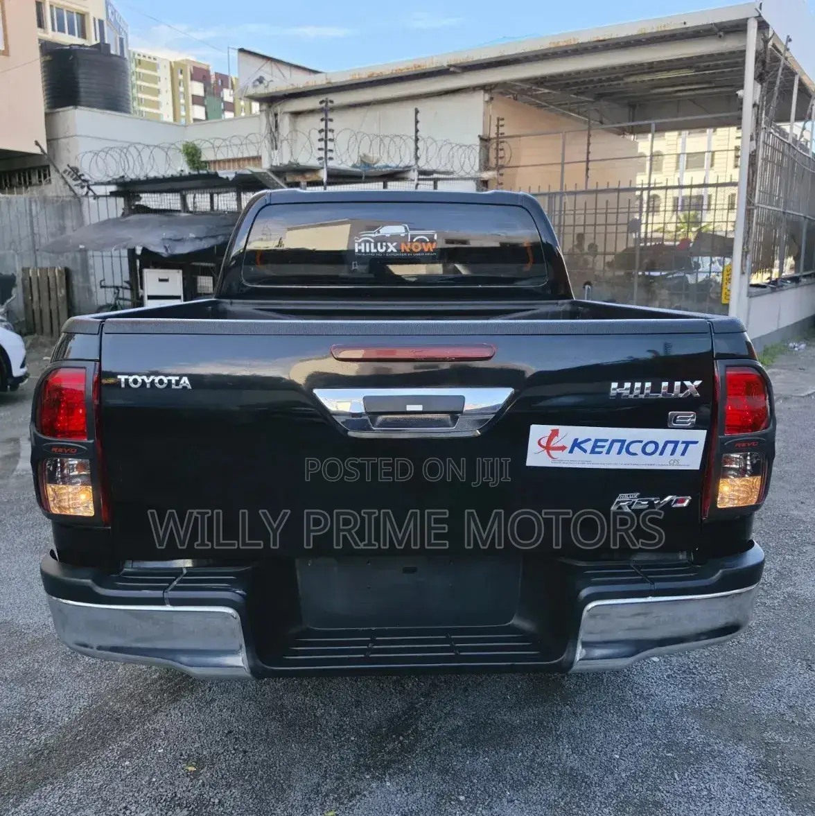 Toyota Hilux Revo Double Cab Deisel 2.4 RWD 2020 Black