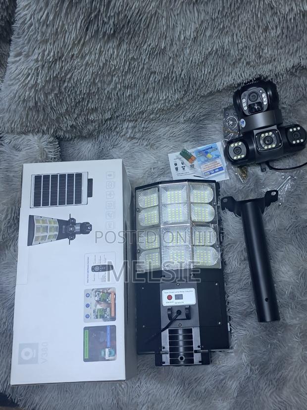 4g Sim Solar CCTV Street Light Camera PTZ Rotating Triple Lens System