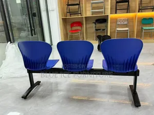 Armless 3- Seater Link Chair