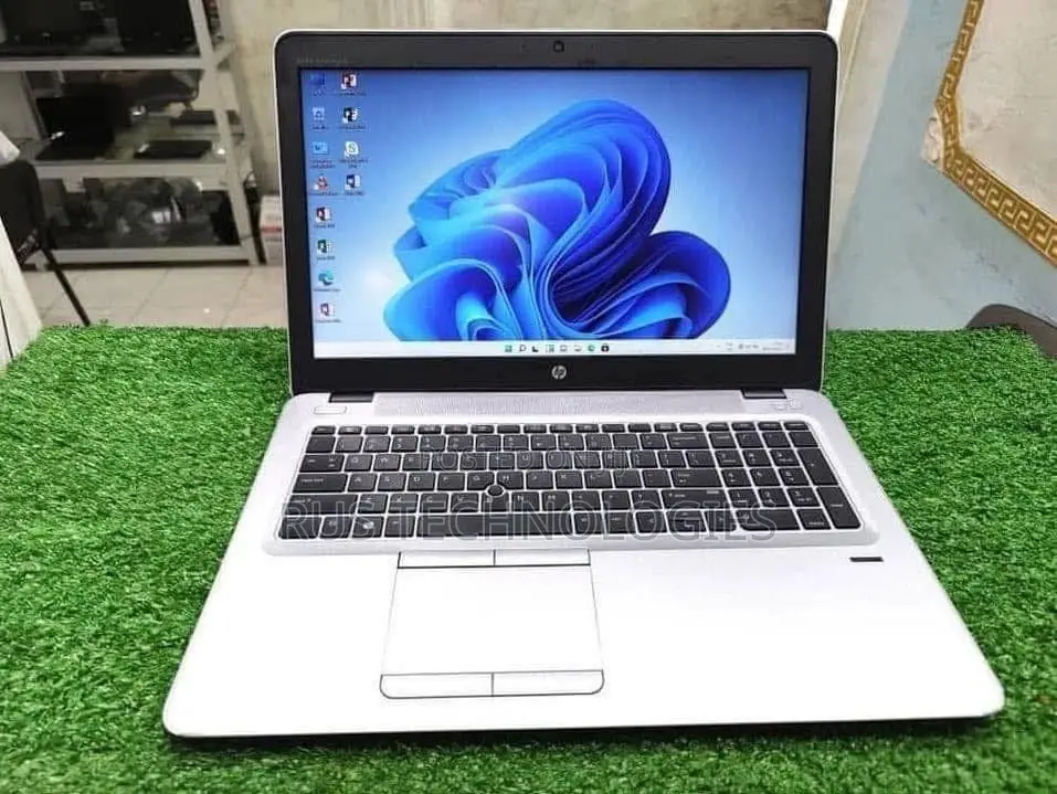 Laptop HP EliteBook 850 G3 16GB Intel Core i5 SSD 256GB