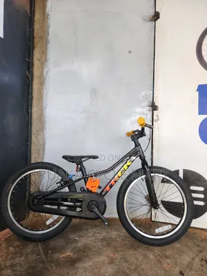 20-Inch Ex Usa Trek Bicycle