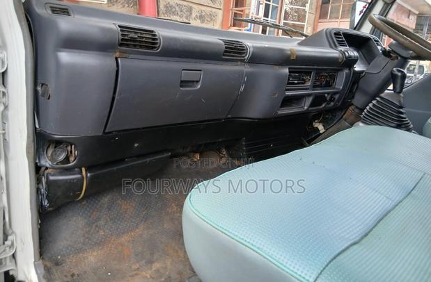 Isuzu NPR KCS - thumbnail 8