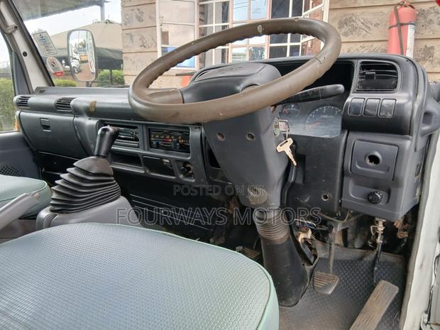 Isuzu NPR KCS - thumbnail 10