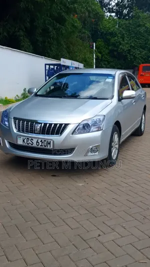 Toyota Premio 2012 Silver