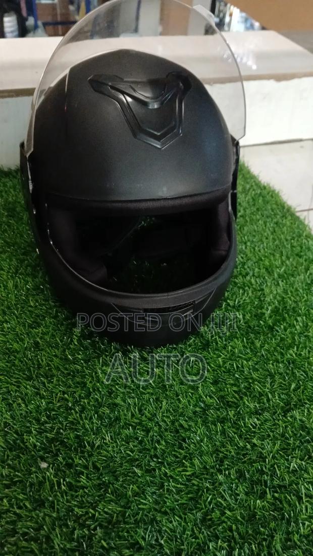 Full Face Motorcycle Helmet Black – Durable Stylish