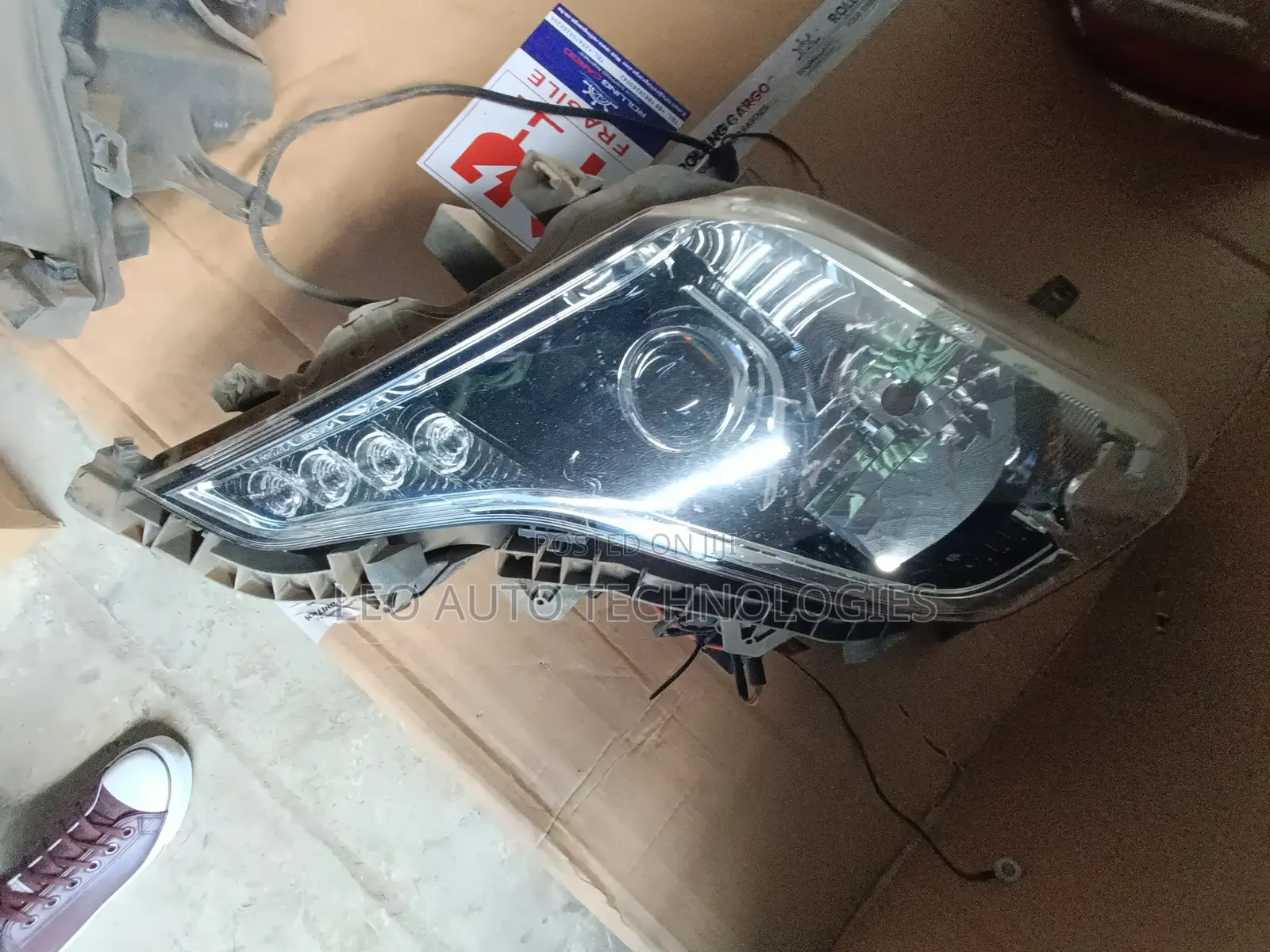 Headlight Xenon for Land Cruiser J150 Prado