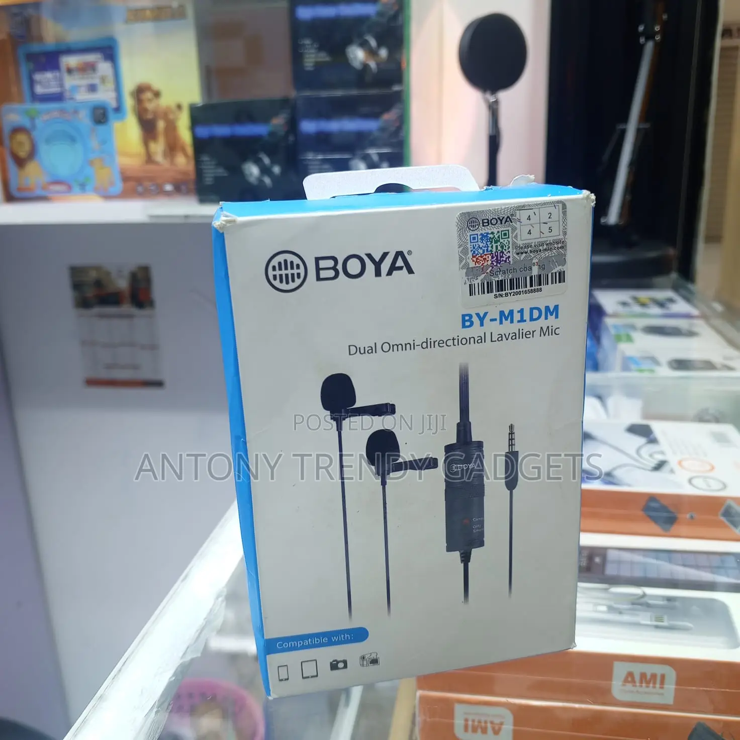 Boya by-M1dm Professional Dual Lavalier Interview Mic