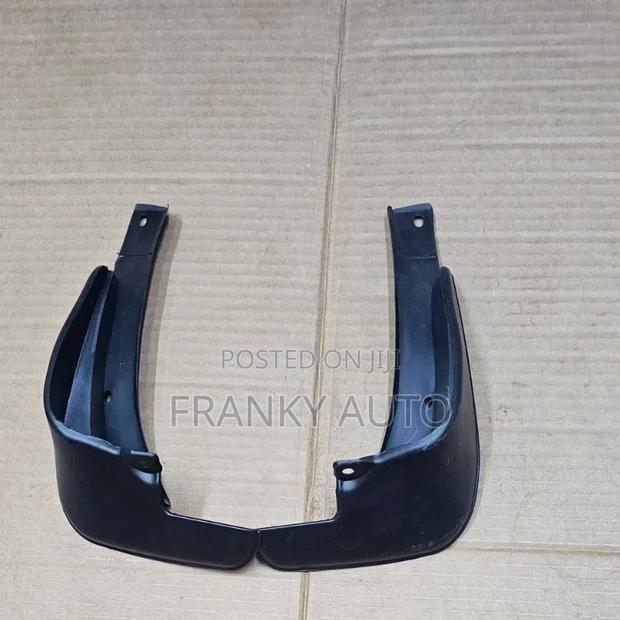 Mudflap Corolla Nze Front
