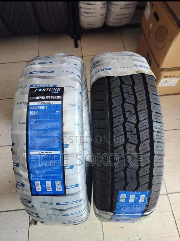 225/65r17 Fortune F.S.R305 H.T (Made in Thailand)