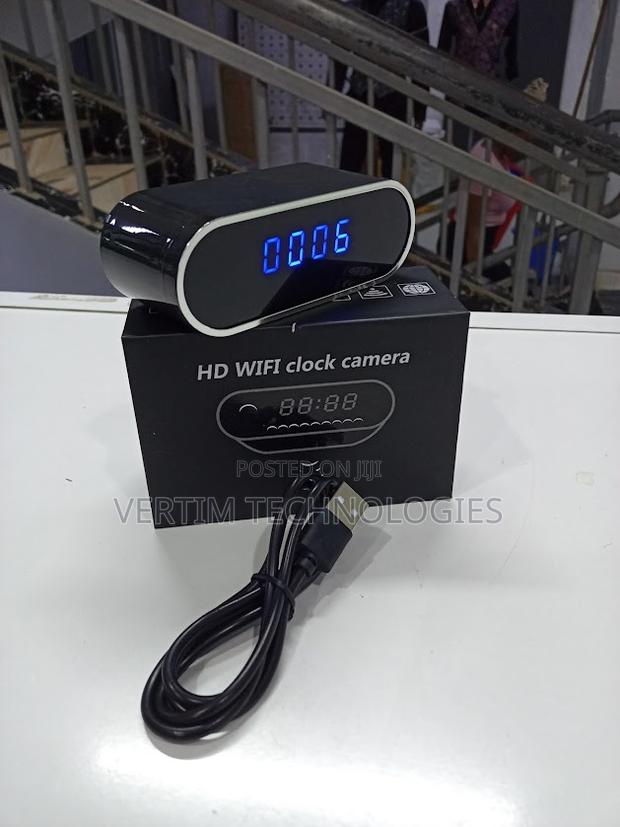 Hidden Camera Table Clock - Secret Wifi Surveillance With App