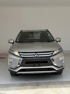 Mitsubishi Eclipse 2019 Silver