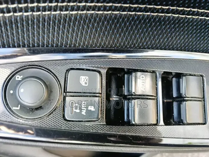 Mazda 2 2019