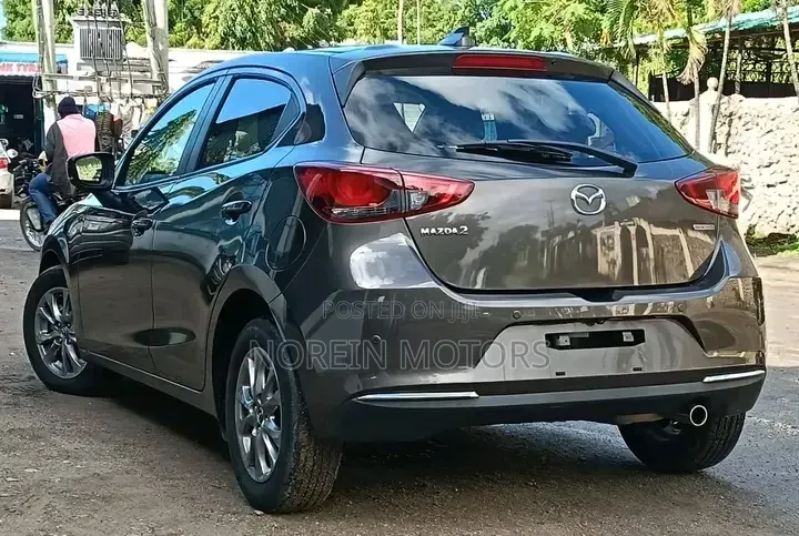 Mazda 2 2019