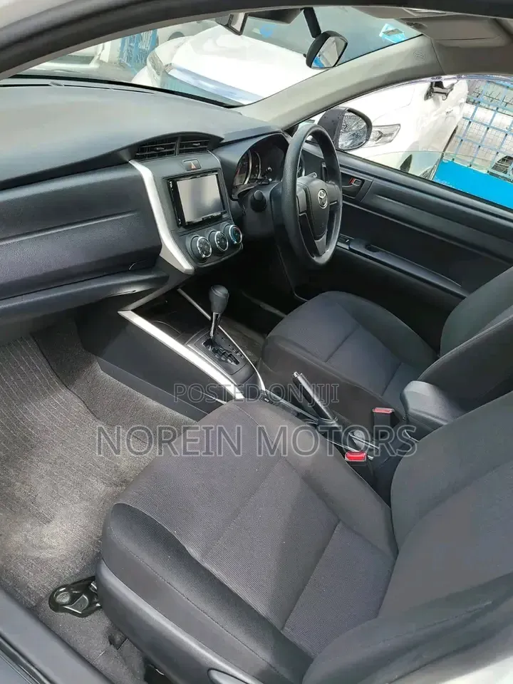 Toyota Corolla Fielder 2019 White