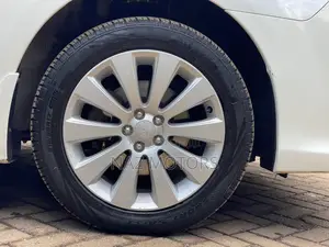 Subaru Legacy 2010 White
