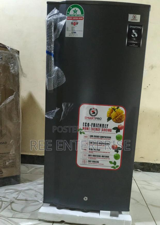 Single **150 Litres Smart Pro Refrigerator