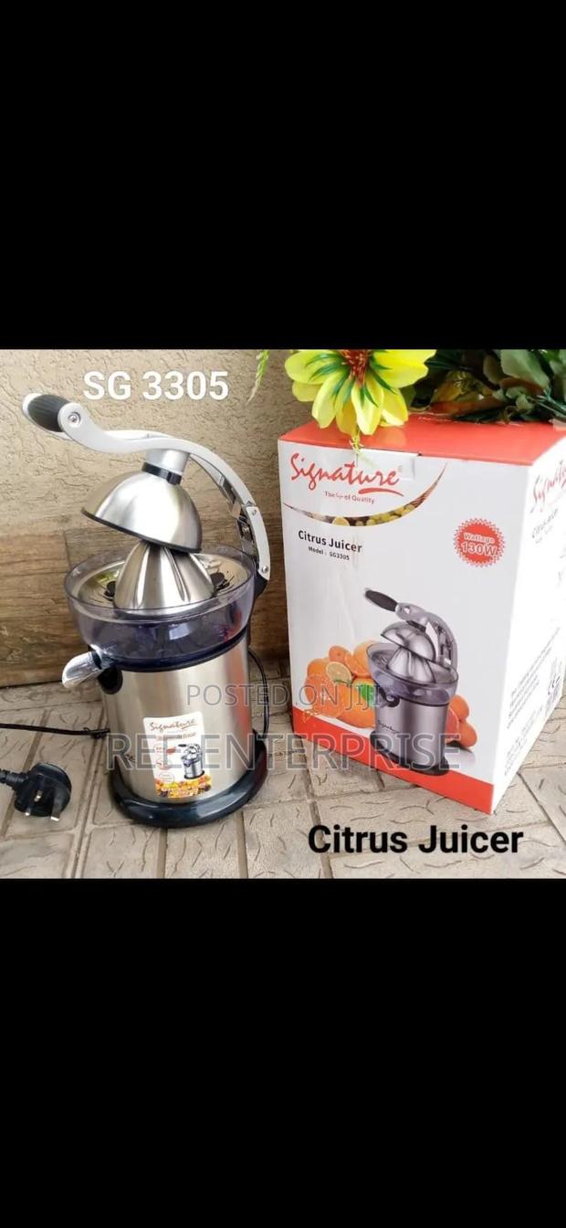 Signature Citrus Juicer