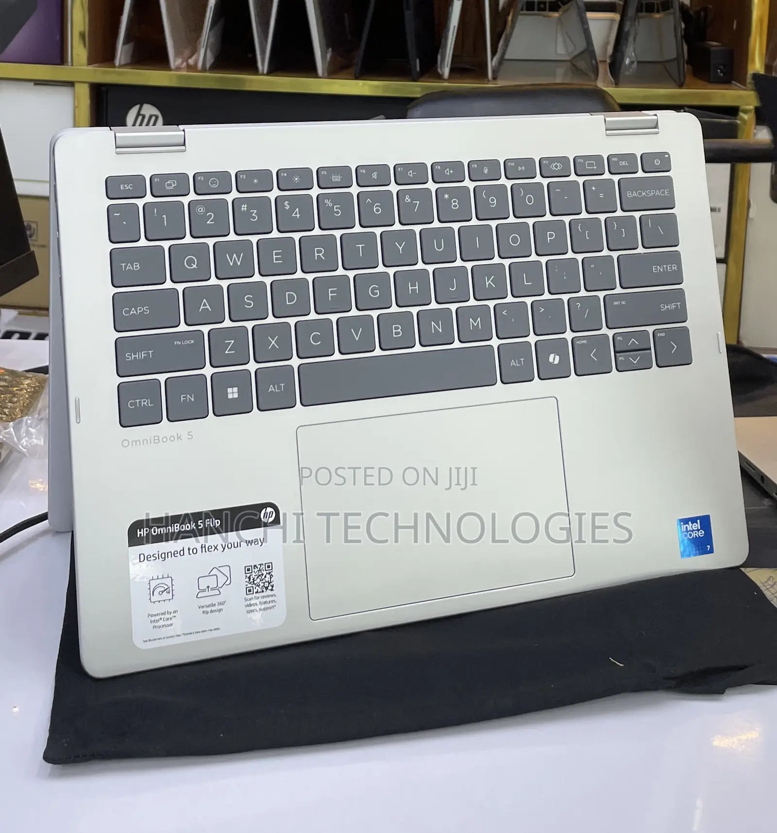 New Laptop HP OmniBook 5 Flip 16GB Intel Core 7 SSD 512GB