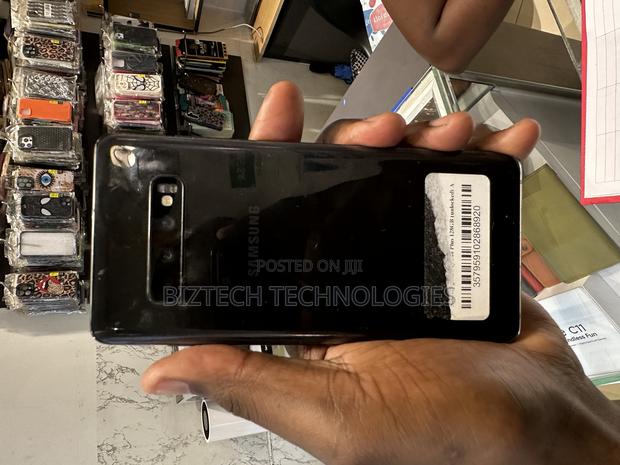 Samsung Galaxy S10 Plus 128 GB Black - thumbnail 2
