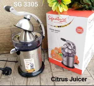 Citrus Juicer Signature Brand New