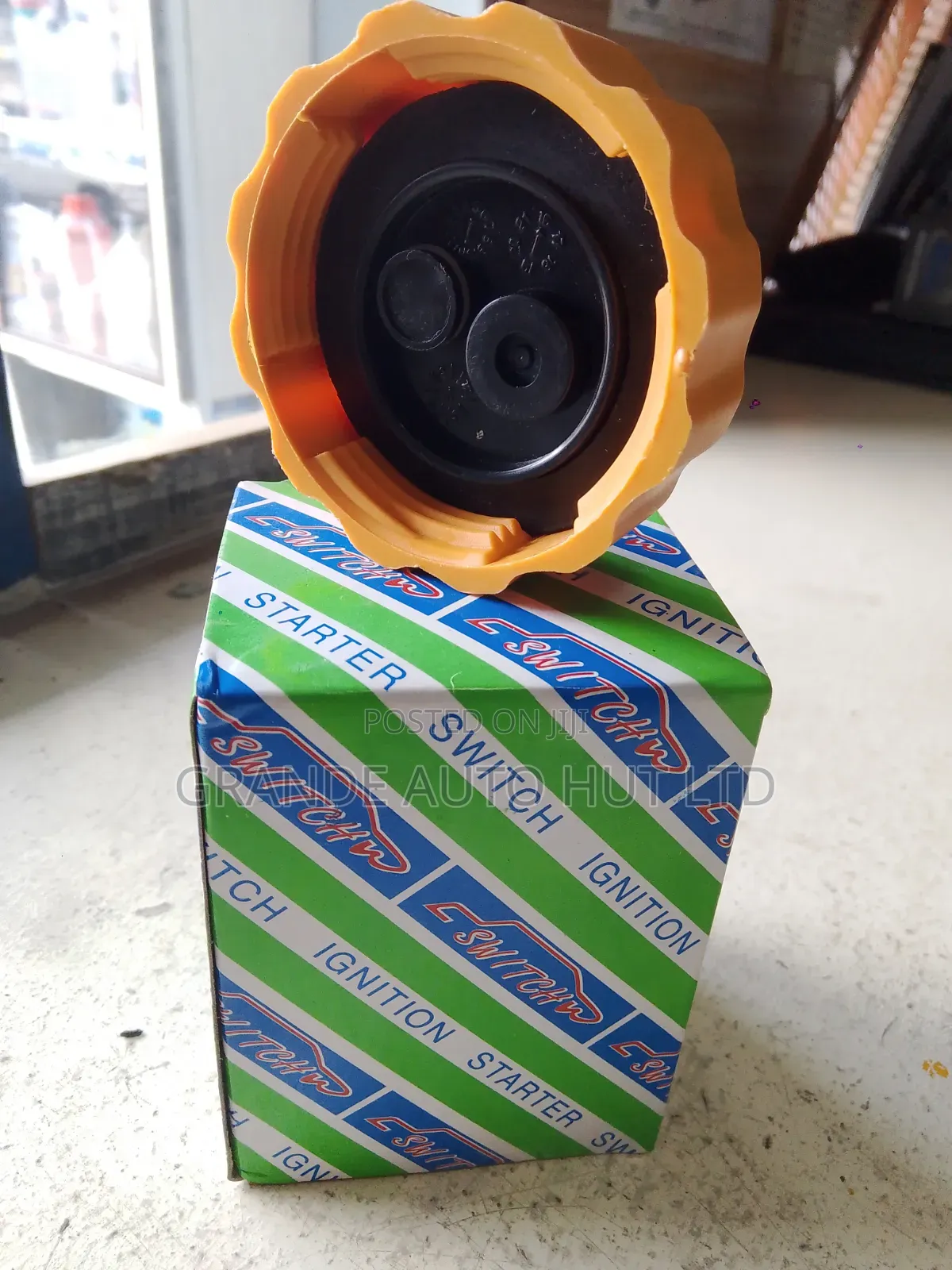 Expansion Tank Cap Daewoo Cielo/Opel (Switch Brand)