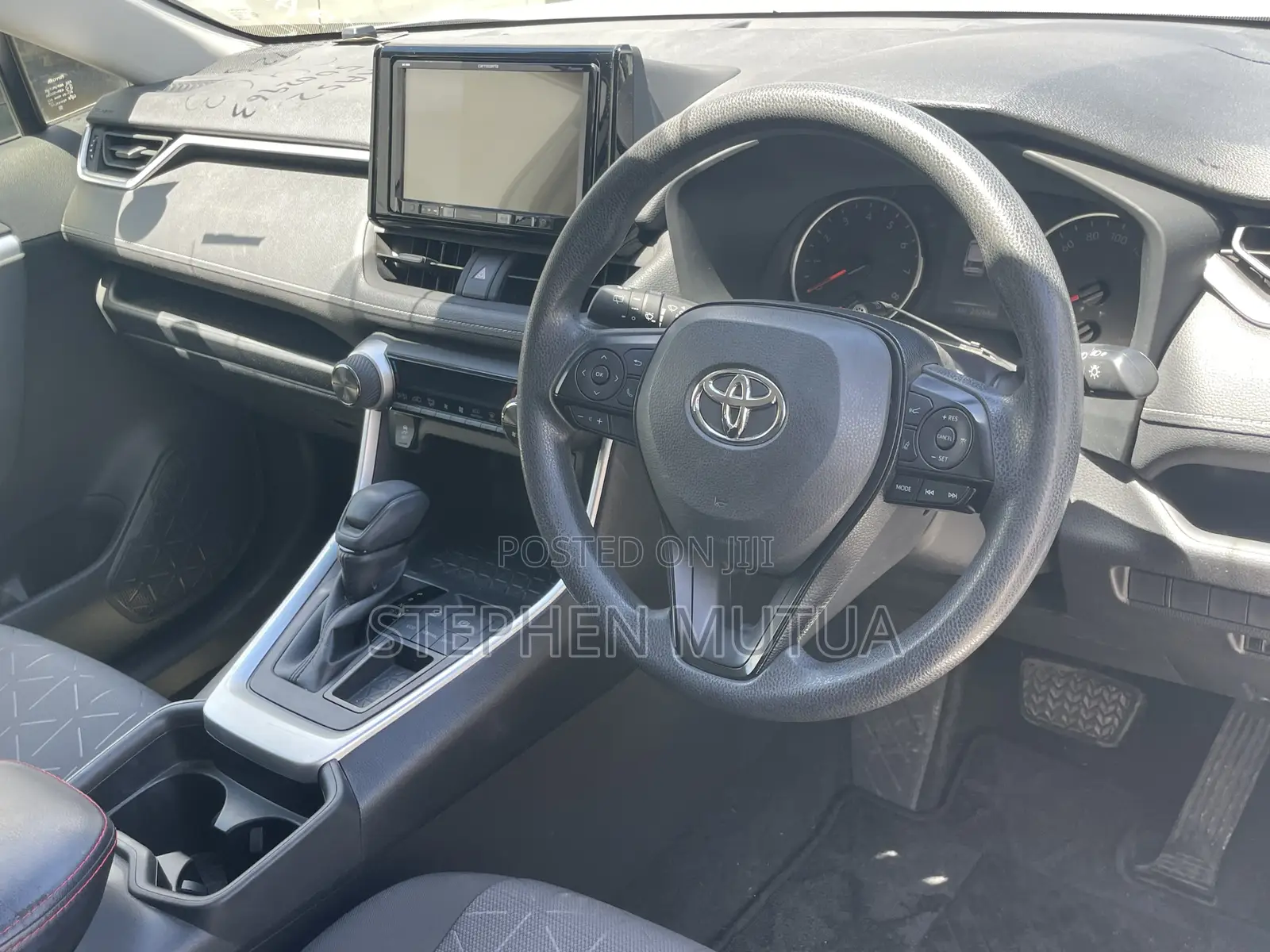 Toyota RAV4 Adventure 2019 White