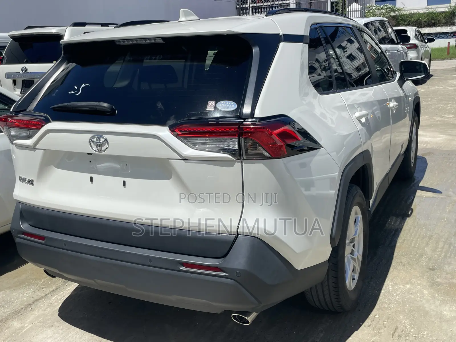 Toyota RAV4 Adventure 2019 White