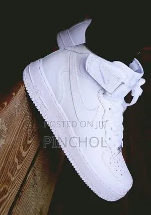 Brand New Sneakers Shoe/Sports