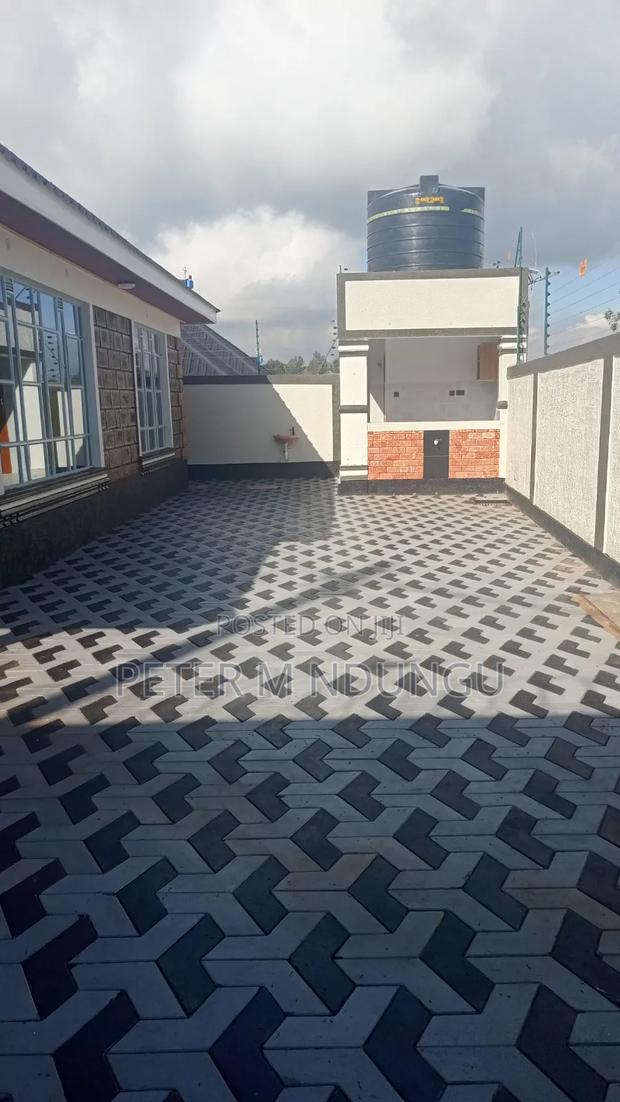 3bdrm Bungalow in Mugutha, Kwa Kairu for sale - thumbnail 2