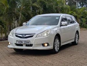 Subaru Legacy 2010 White