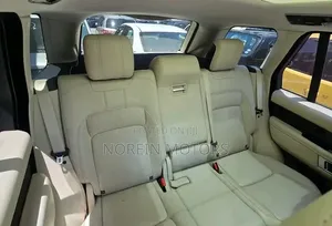 Land Rover Range Rover Vogue 2019 Gold
