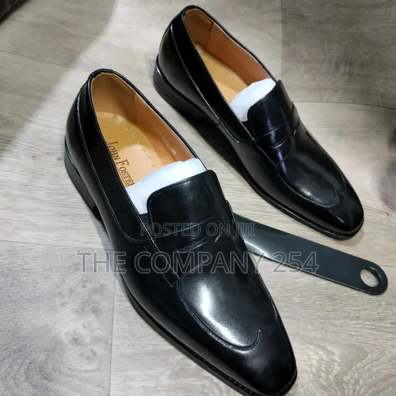 Quality Leather Official Men Wetlook Low Cut Official Shoes